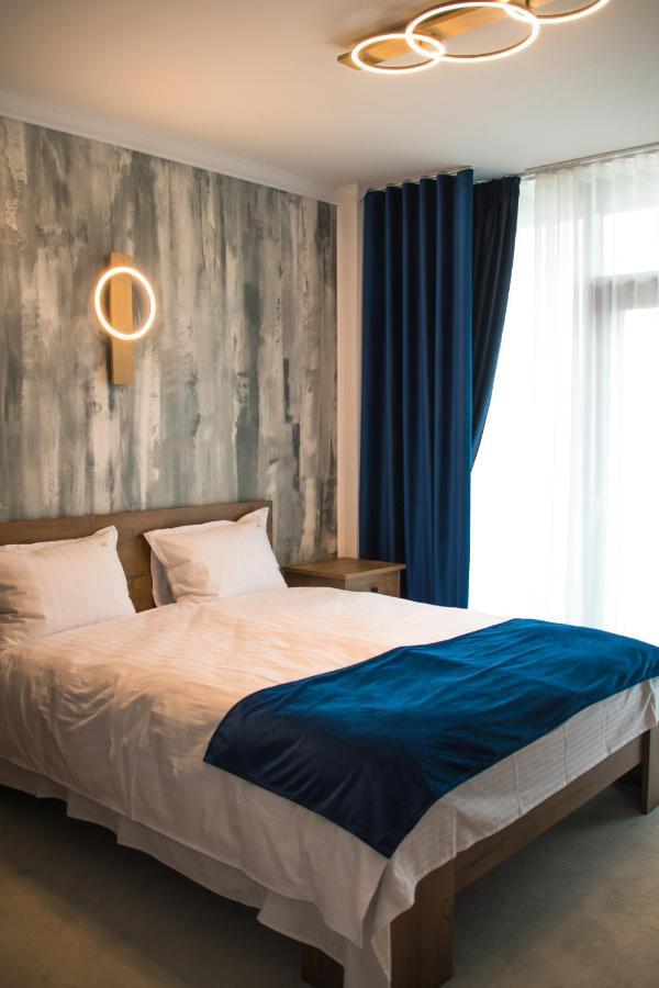 Hotel Angel Sofia Fălticeni Dış mekan fotoğraf