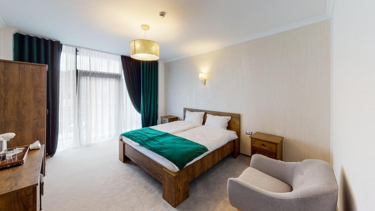 Hotel Angel Sofia Fălticeni Dış mekan fotoğraf