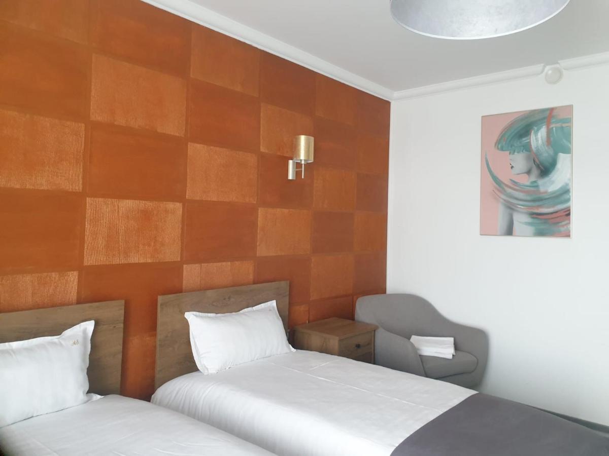 Hotel Angel Sofia Fălticeni Dış mekan fotoğraf