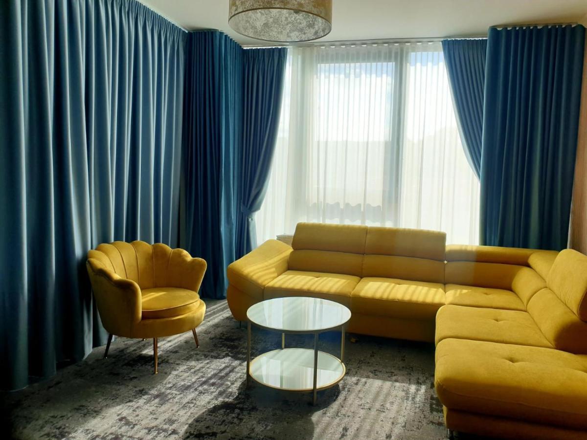 Hotel Angel Sofia Fălticeni Dış mekan fotoğraf